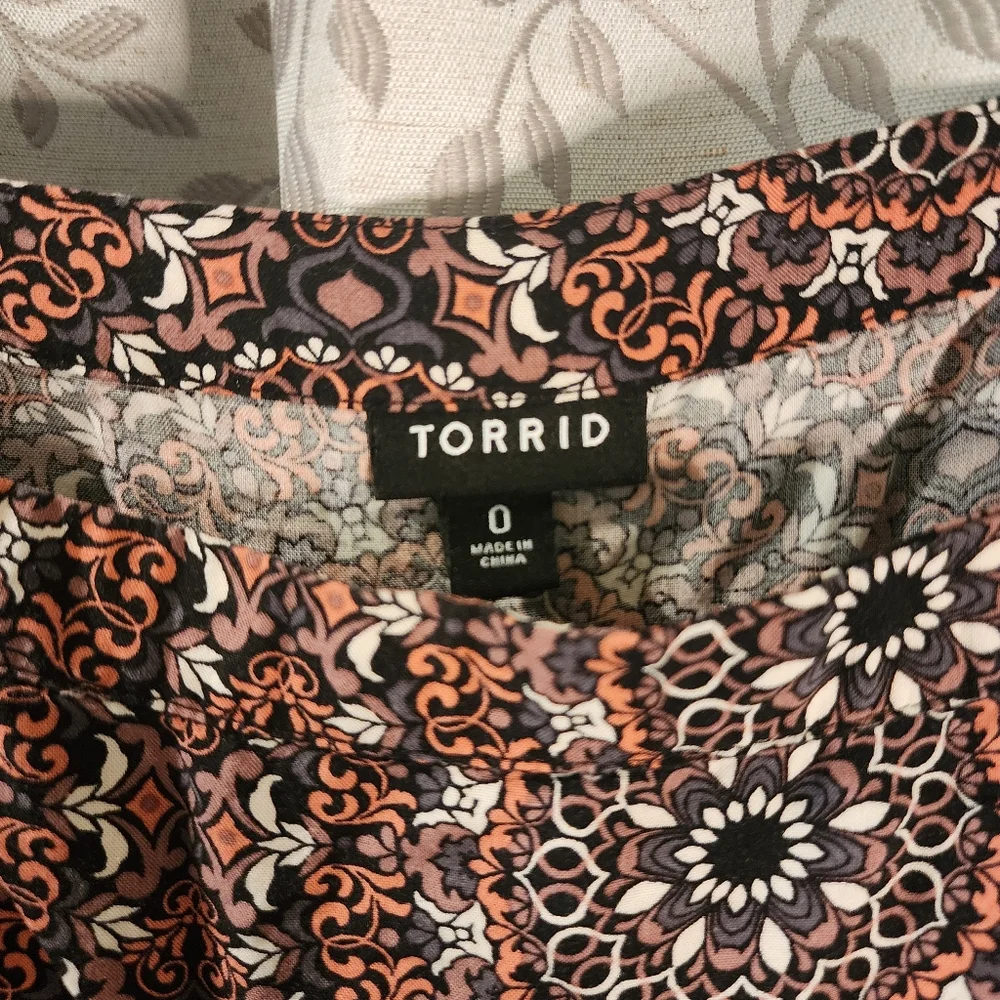 Torrid Sleeveless Square Paisley Slip Dress Brown Orange size 0X - Picture 5 of 5